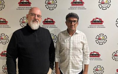 Treinamento Diagnosticar, formar e cobrar: o modelo de liderança que gera resultado